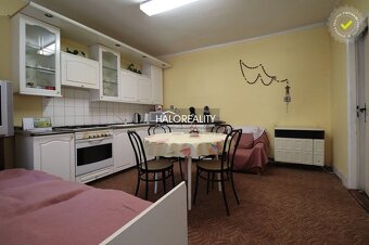 HALO reality - Predaj, rodinný dom Andovce, krásny a priestr - 2
