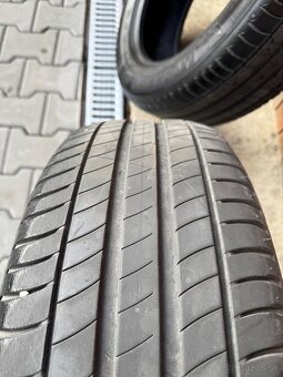 Michelin 215/60R17 - 2