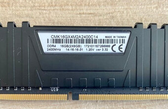 CORSAIR VENEGANCE LPX DDR4 16GB KIT (2x8GB) 2400MHz - 2