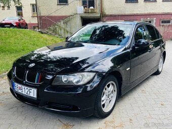 BMW E 90 318d - 2