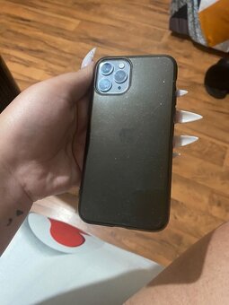 iphone 11 pro - 2