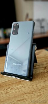 Samsung Galaxy S20 - 2