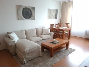 Na prenájom - 2,5-izbový byt, ul. Janotova, Bratislava IV - 2