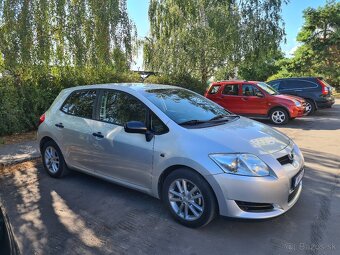 Toyota Auris 1.4D diesel - 2