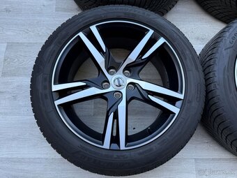 R19 KOLA VOLVO XC40/V90CC 235/50/19 R-DESIGN 2024 - 2
