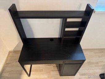 Písací stôl s policami a magnetickou tabulou - 2