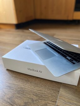 MacBook Air 13" (2017) – i5 / 8 GB RAM / 128 GB SSD - 2
