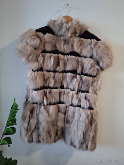 Vesta z pravej kožušiny - 2