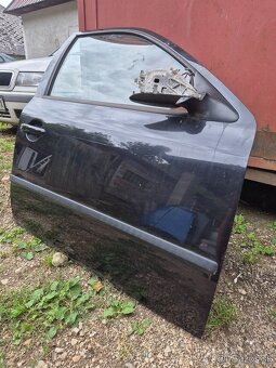 Predám pravé predné dvere pre Škoda Octavia I 1 RS - BLACK- - 2