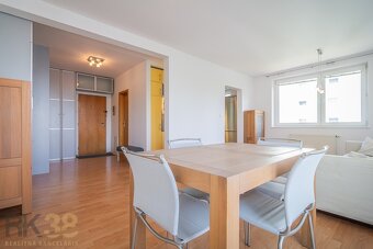 Na predaj 3-izbový byt v skvelej lokalite v centre mesta - 2