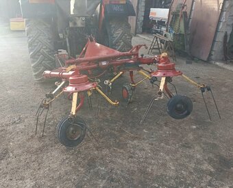 Obracač prevracač Deutz-Fahr KH 4 - 2