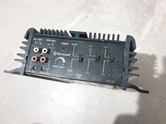 Zosilovač Sherwood - 2