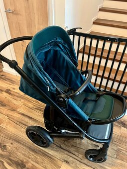 Britax römer smile 4 - Dvojkombinacia vanička a športová - 2