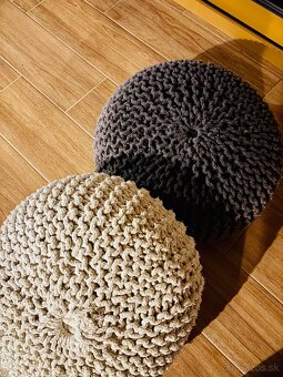 Pletené taburetka, priemer 43cm - 2