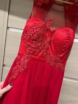 Červené spoločenské šaty Eva & Lola - 2