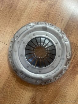 Prítlačný tanier SACHS 3082 634 031 - 2