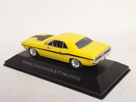 Dodge Challenger 1:43 - 2