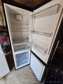Kombinovaná chladnička s mrazničkou - 2