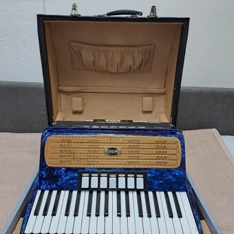 Harmonika Delicia Carmen III 96 basová - 2