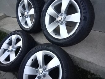 ŠKODA Karoq 17"5x112 ET 45 Letná sada - 2