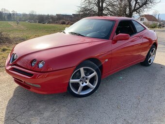 Alfa Romeo GTV 2.0 TwinSpark - 2