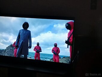 samsung crystal uhd - 2