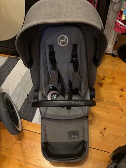 Cybex Priam 3-kombinácia+izofix základňa - 2