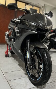 Yamaha R6 2003 - striekačka - 2