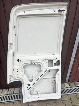 VwT4 zadné pravé krídlové dvere - 2