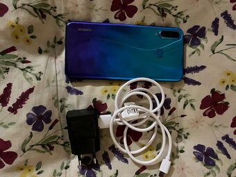 Predám Huawei p30 lite.128.gb pamäť a 4 GB RAM. - 2