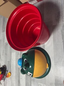 Nadoba na hračky - 2