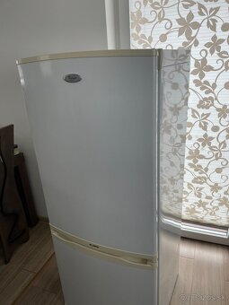 chladnička s mrazničkou - 2