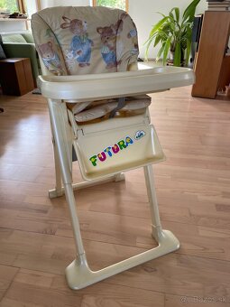 Predám detskú jedálenskú sedačku CAM - 2