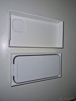 Nový Apple iPhone 15 128GB - 2