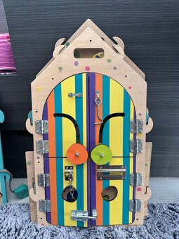 Svietiaci activity board domcek ZOO - 2