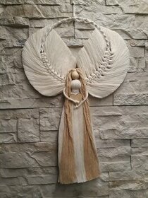 Anjel na kruhu - 2