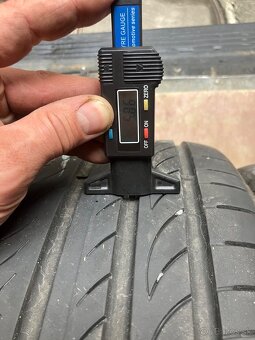 Pirelli 225/45 R17 letné - 2