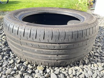 Letne Pneu Continental 215/55 R17 W - 2