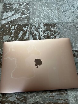 MacBook Air 13” Retina (2018) 8GB RAM, plne funkčný - 2
