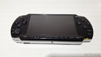 Sony PSP Portable PSP-2000 + hry. Japonska verzia - 2