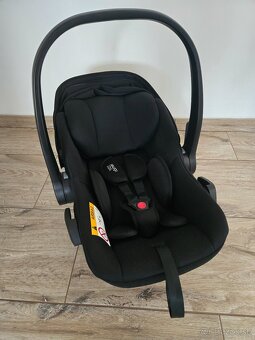 Britax Römer vajíčko (autosedačka) + Isofix základňa Baby Sa - 2