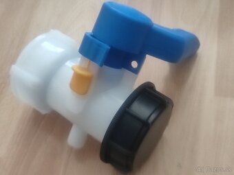 ventil na IBC nádrž 62 mm - 2