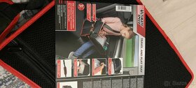Predám pomocku pri cestovani na detsku autosedacku - 2