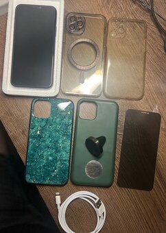 iPhone 11 Pro 64GB - 2
