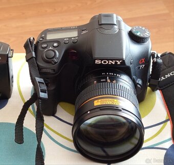 Predám Sony SLT‑A77V (telo + základný objektív) – ako nové - 2