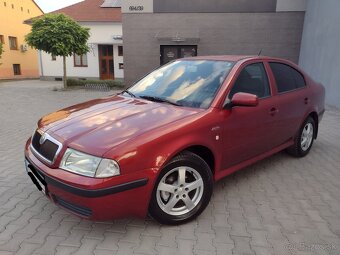 Škoda Octavia 1.6i 75kw Limuzína Drive M5,5d - 2