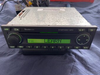 skoda škoda sympohny MP3 octavia fabia superb RS TDI - 2