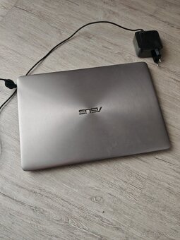 ASUS Zenbook UX310UA - 2