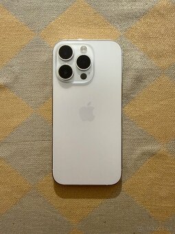 iPhone 14 pro silver - 2