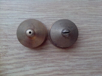 Striekacia pištol - 2